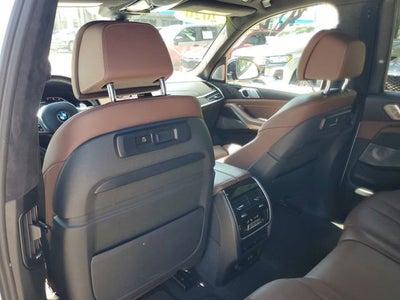 2020 BMW X7 M50i