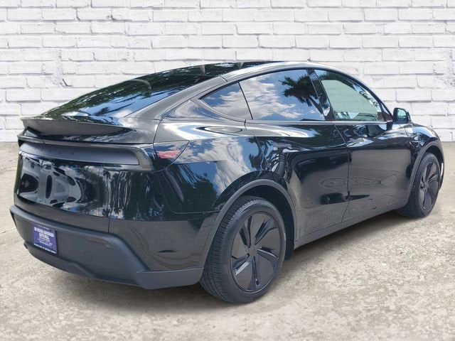 2026 Tesla Model Y Premium