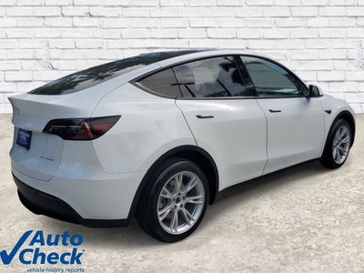 2023 Tesla Model Y Long Range