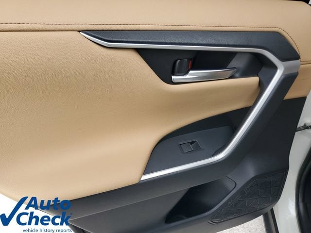 2020 Toyota RAV4 Limited
