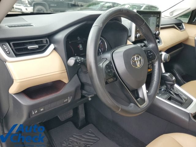 2020 Toyota RAV4 Limited