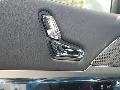 2025 BMW 7 Series 740i xDrive