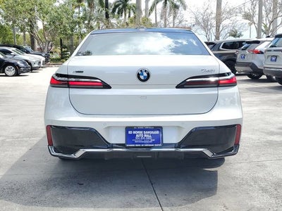2025 BMW 7 Series 740i xDrive