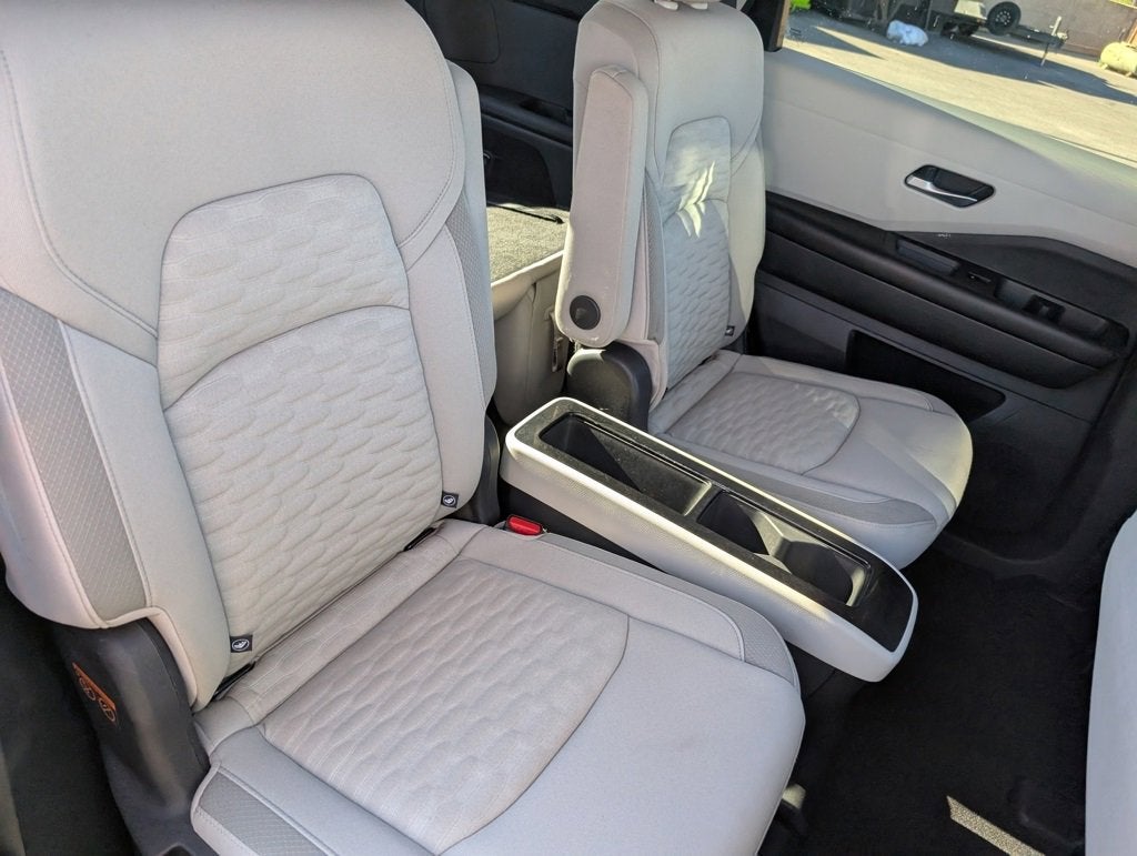 2022 Nissan Pathfinder SV 4WD