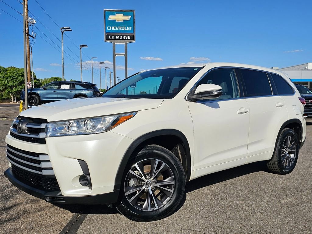 2018 Toyota Highlander LE