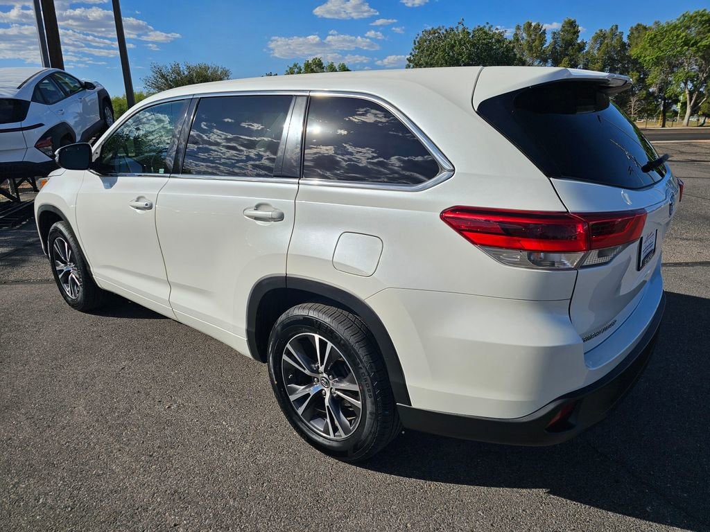 2018 Toyota Highlander LE