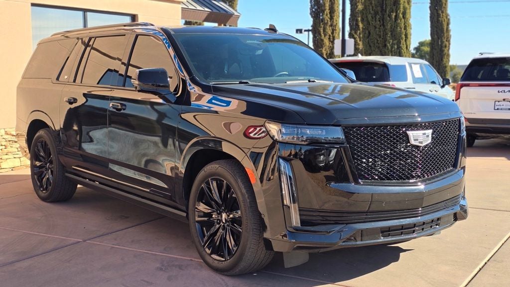 2023 Cadillac Escalade ESV Sport Platinum
