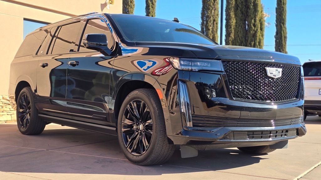 2023 Cadillac Escalade ESV Sport Platinum