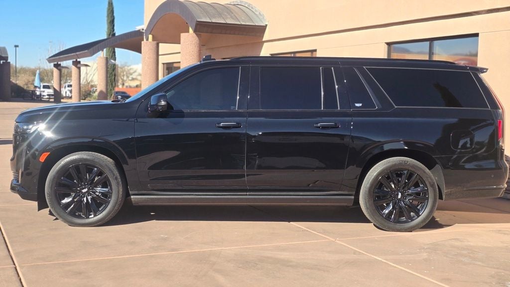 2023 Cadillac Escalade ESV Sport Platinum