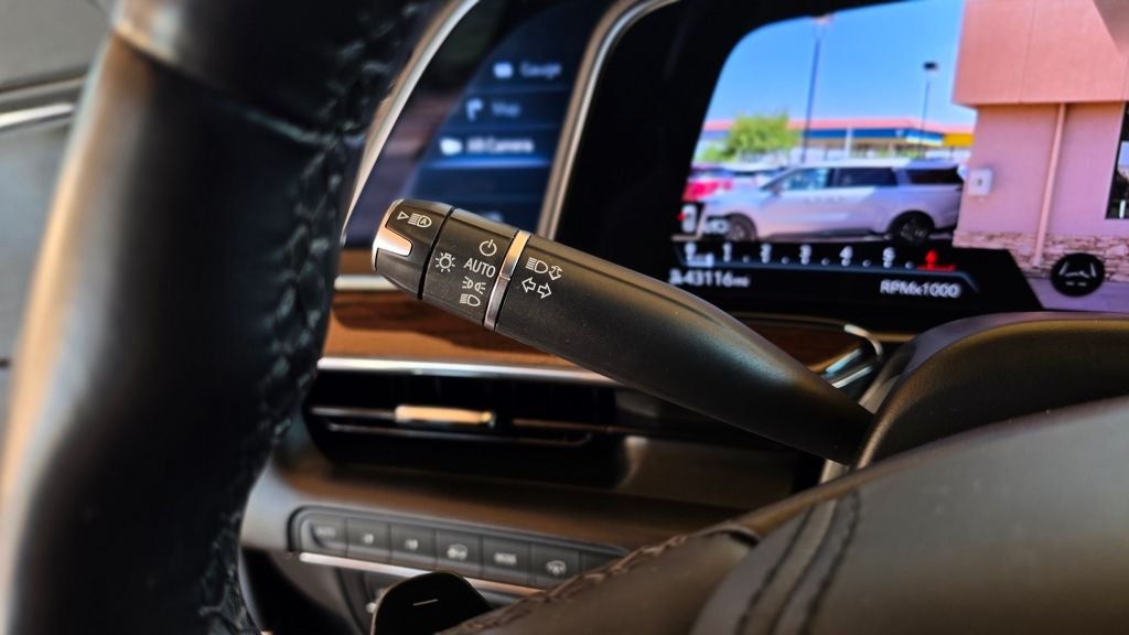 2023 Cadillac Escalade ESV Sport Platinum