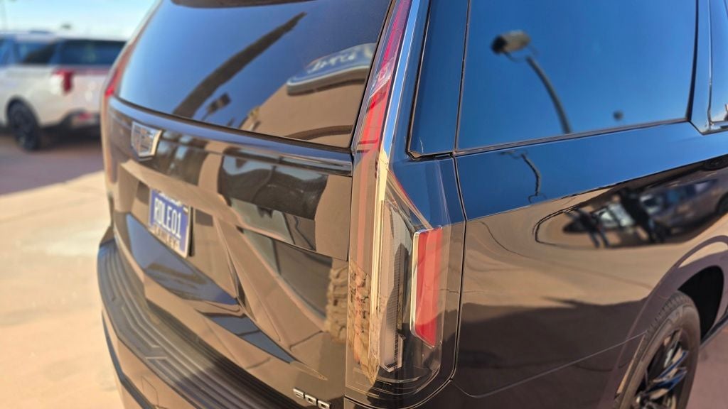 2023 Cadillac Escalade ESV Sport Platinum