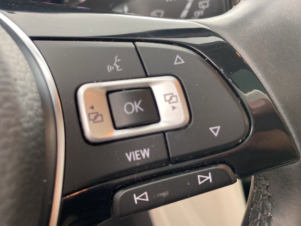 2019 Volkswagen Atlas 3.6L V6 SEL R-Line R-Line