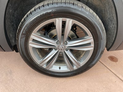 2019 Volkswagen Atlas 3.6L V6 SEL R-Line R-Line