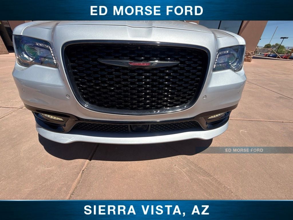 2023 Chrysler 300 S