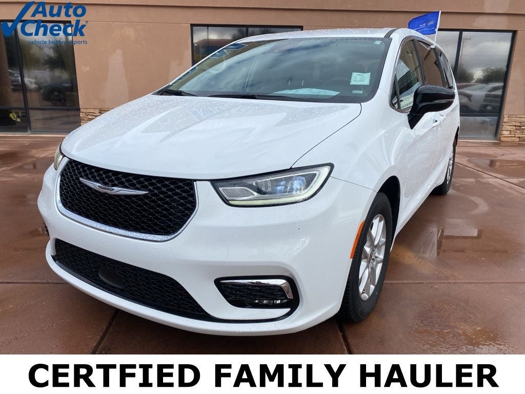 2024 Chrysler Pacifica Touring L