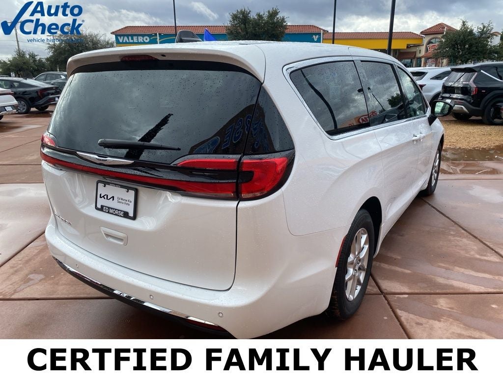 2024 Chrysler Pacifica Touring L