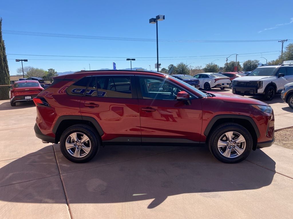 2022 Toyota RAV4 XLE