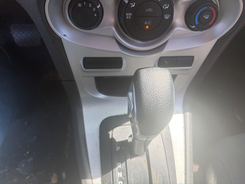 2016 Ford Fiesta SE