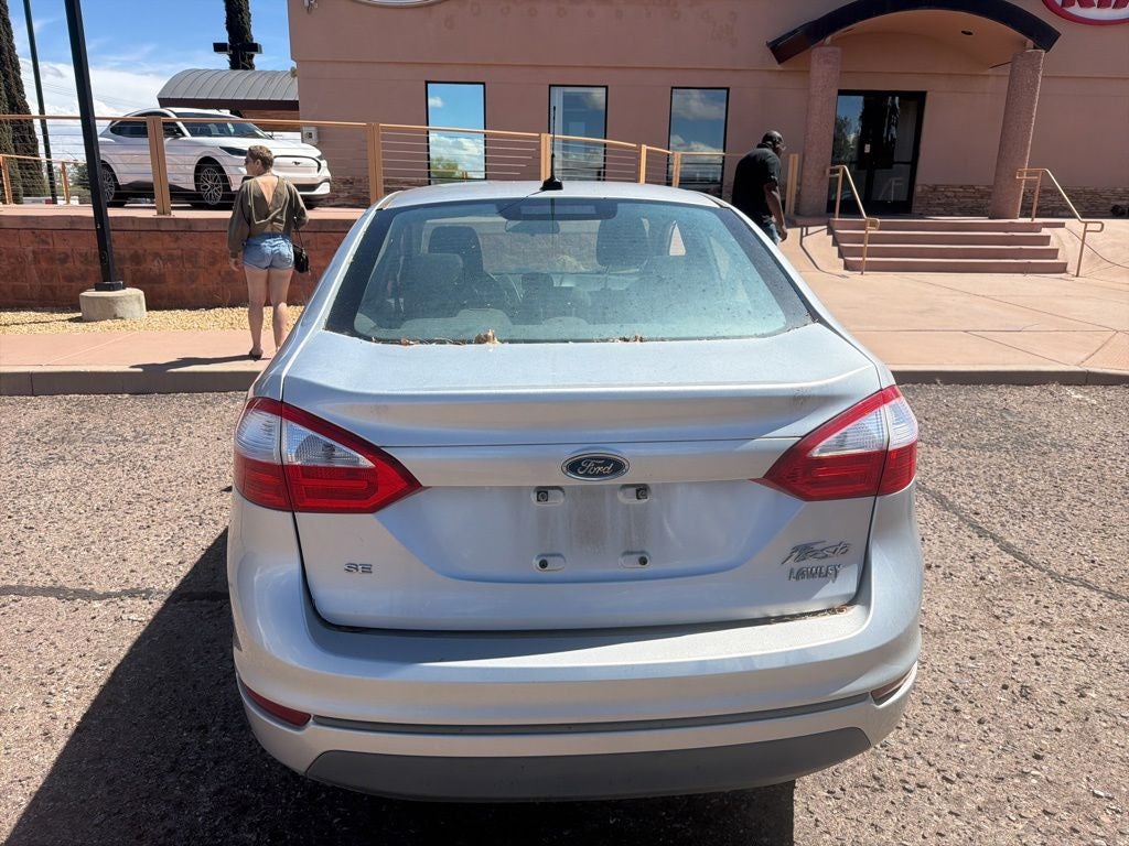 2016 Ford Fiesta SE