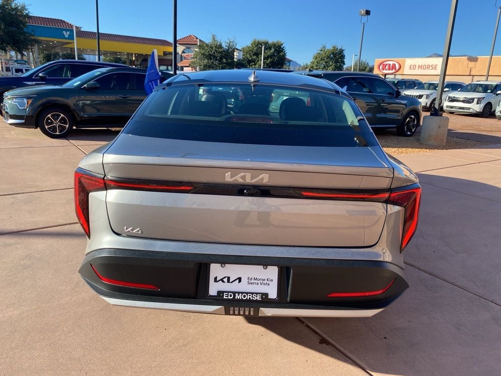 2025 Kia K4 LXS