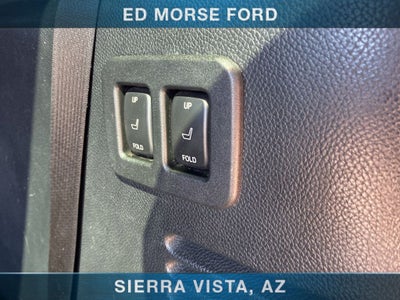 2015 Lincoln Navigator Base