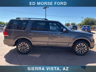 2015 Lincoln Navigator Base