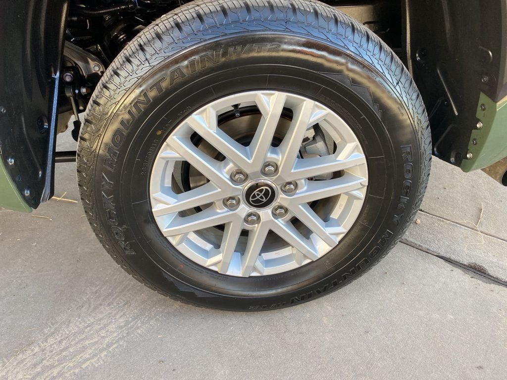 2023 Toyota Tundra SR5