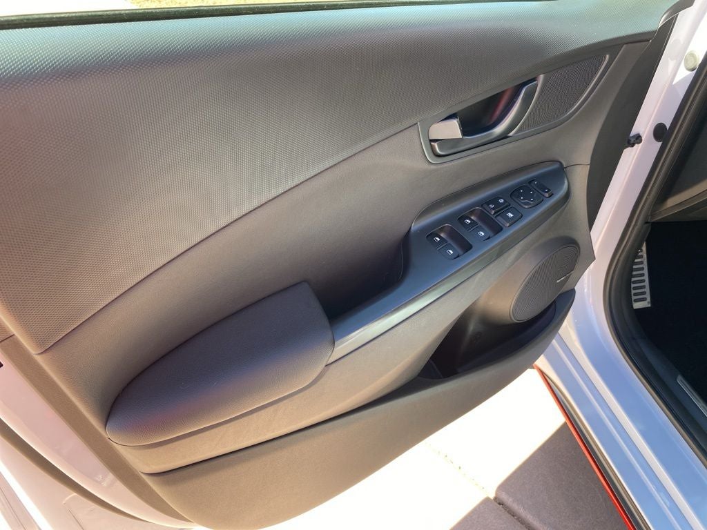 2022 Hyundai Kona N Base