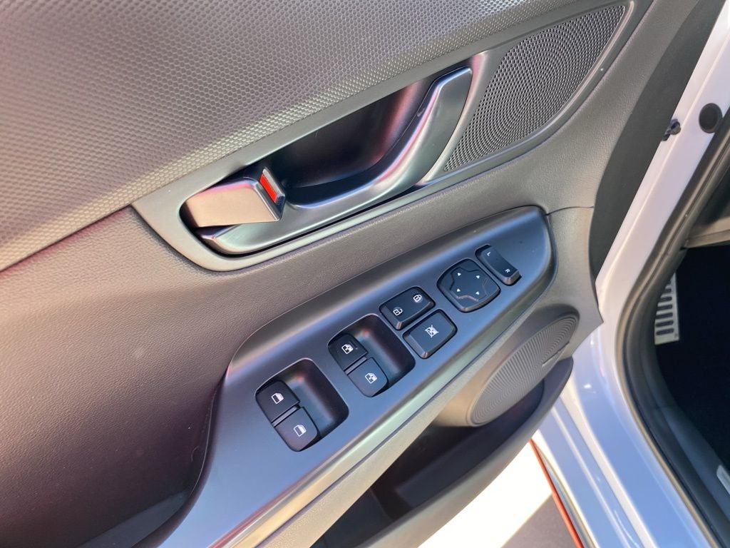 2022 Hyundai Kona N Base