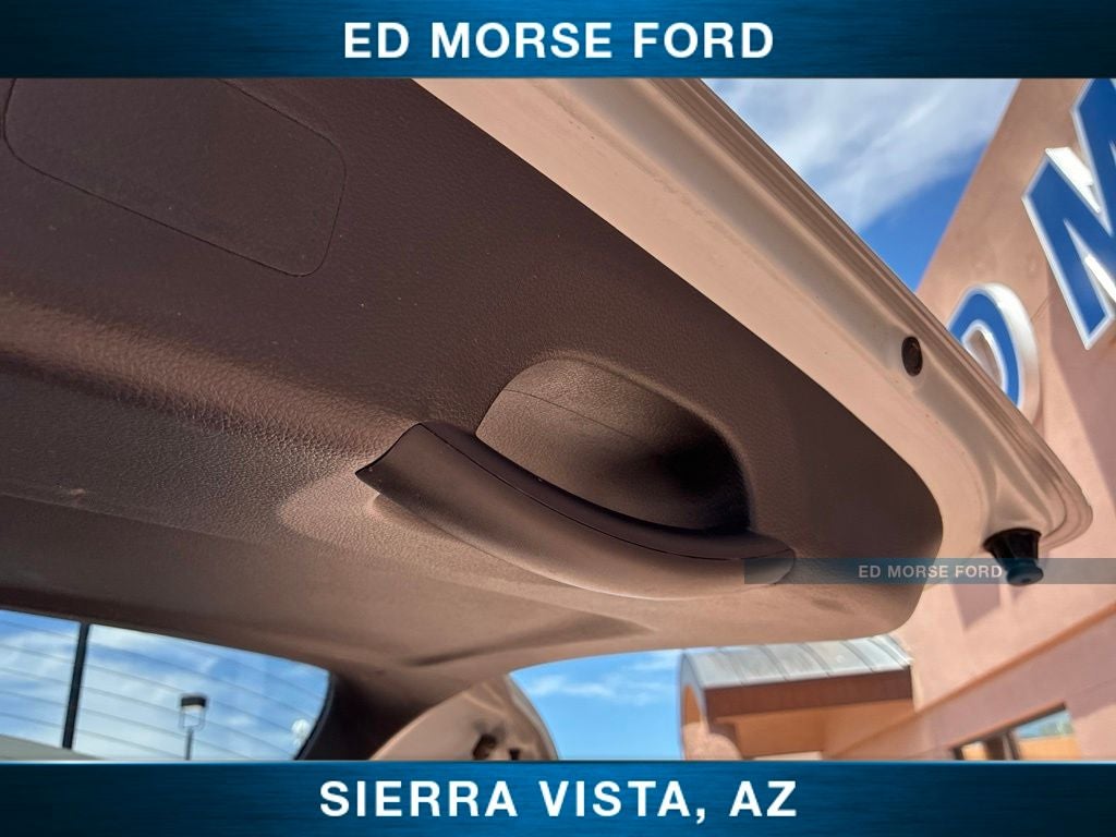 2023 Kia Carnival EX