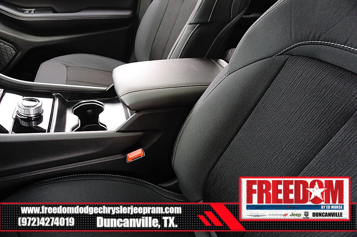 2026 Jeep Grand Cherokee Laredo X