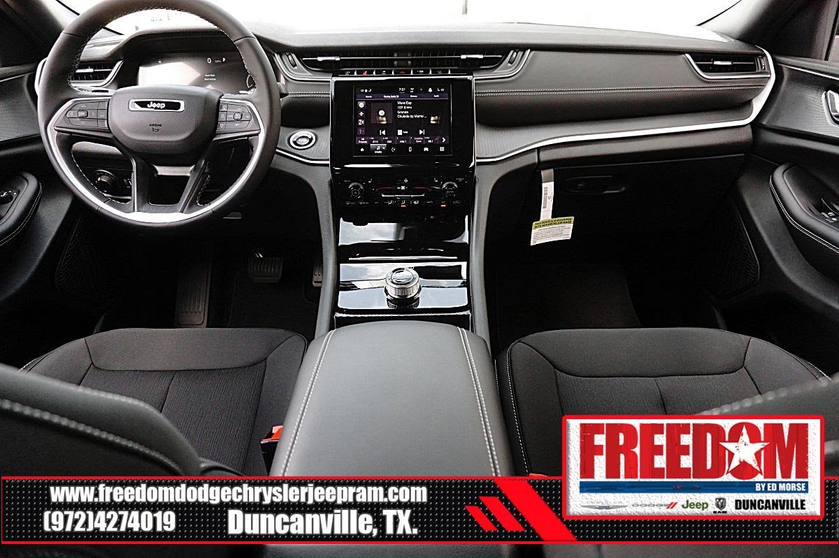 2026 Jeep Grand Cherokee Laredo X