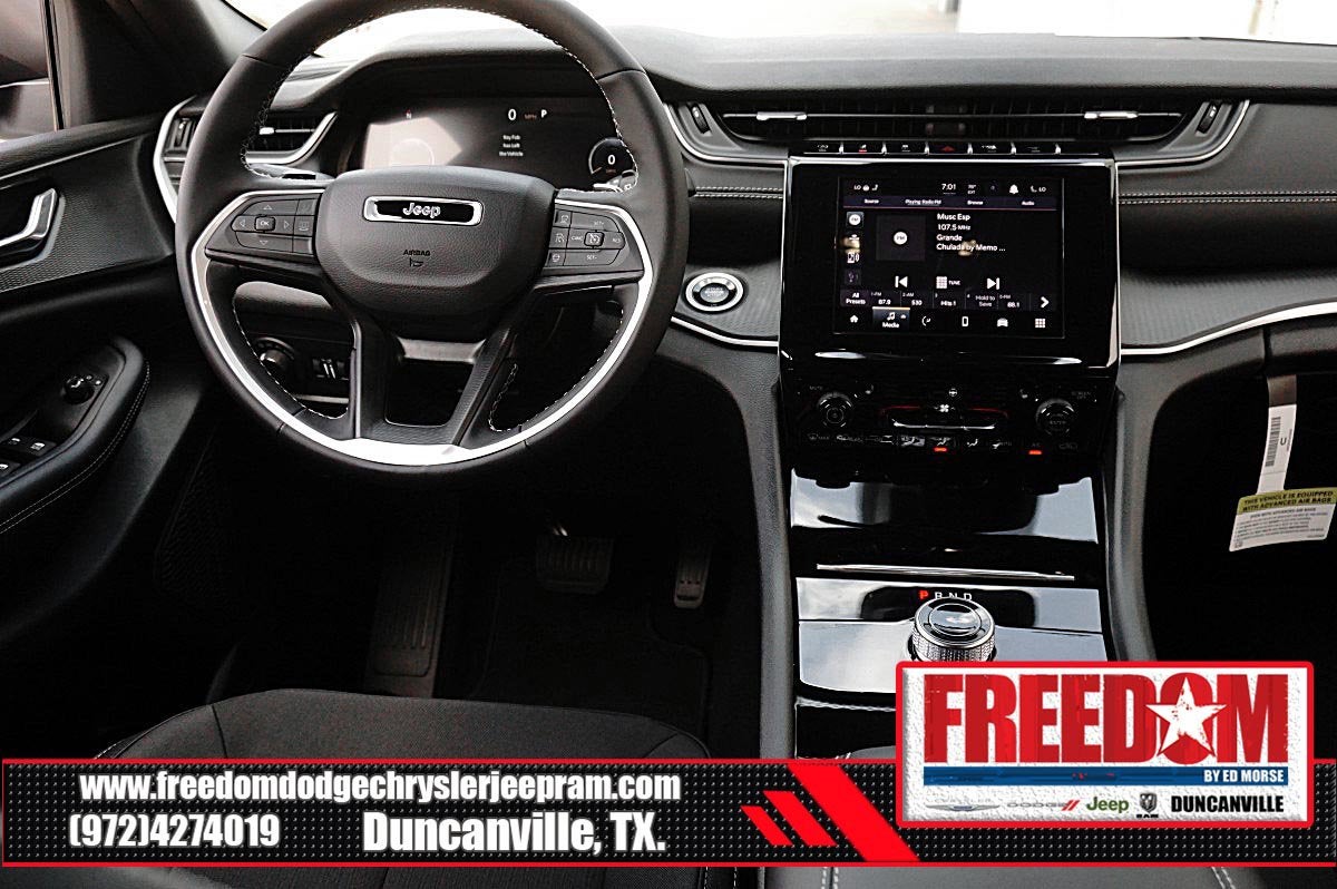 2026 Jeep Grand Cherokee Laredo X