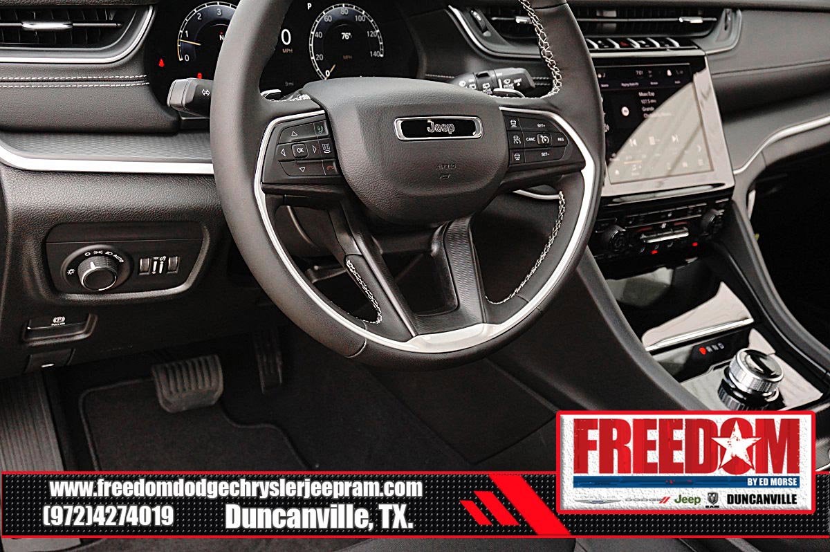 2026 Jeep Grand Cherokee Laredo X