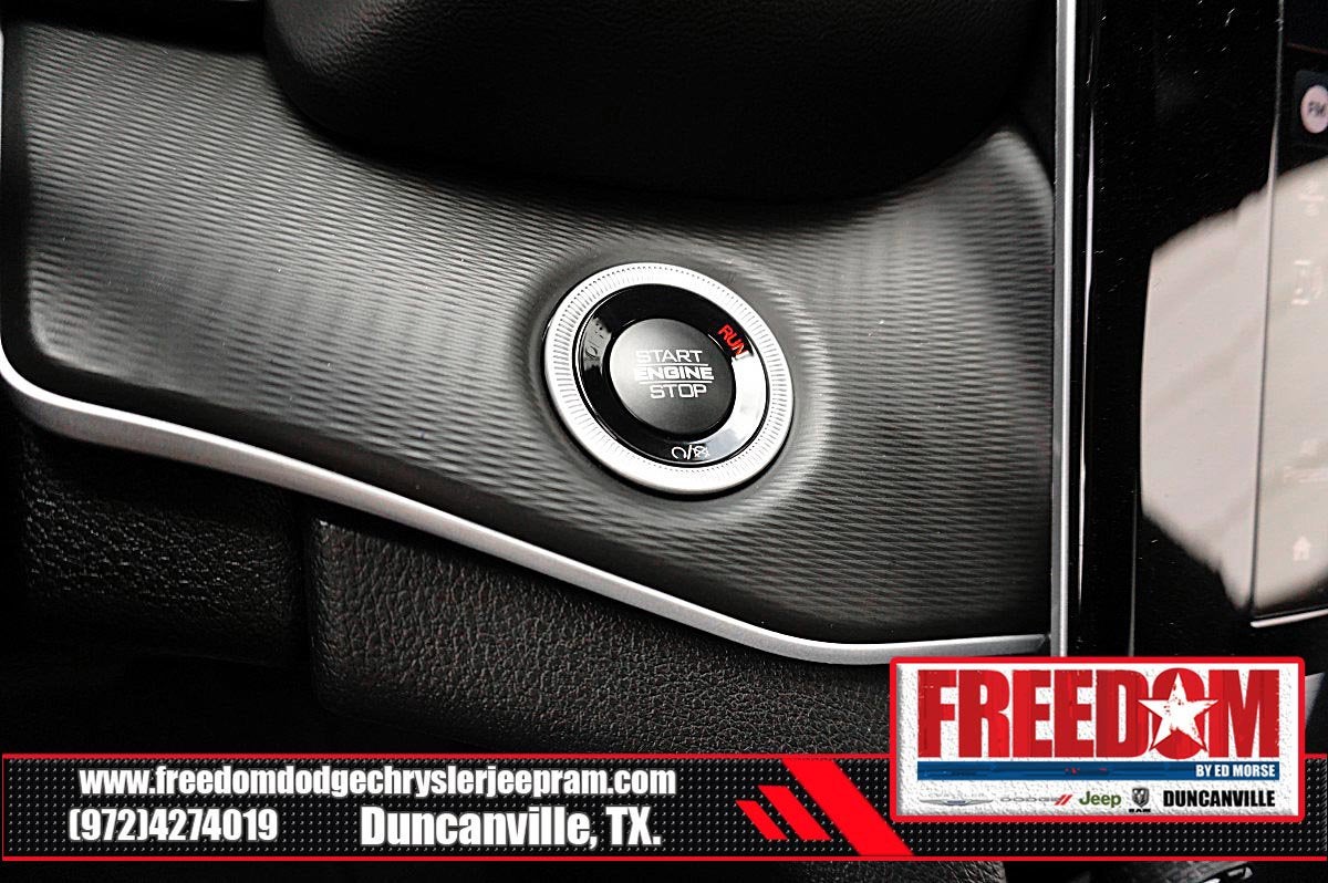 2026 Jeep Grand Cherokee Laredo X