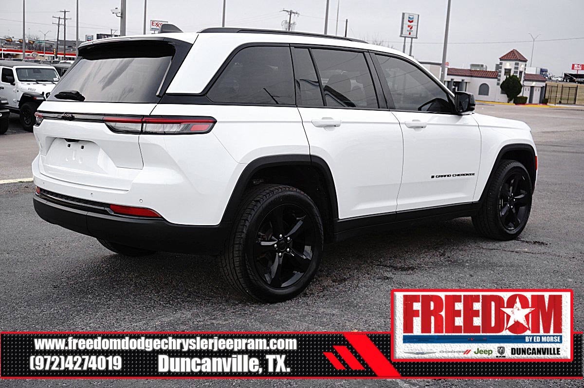 2023 Jeep Grand Cherokee Altitude