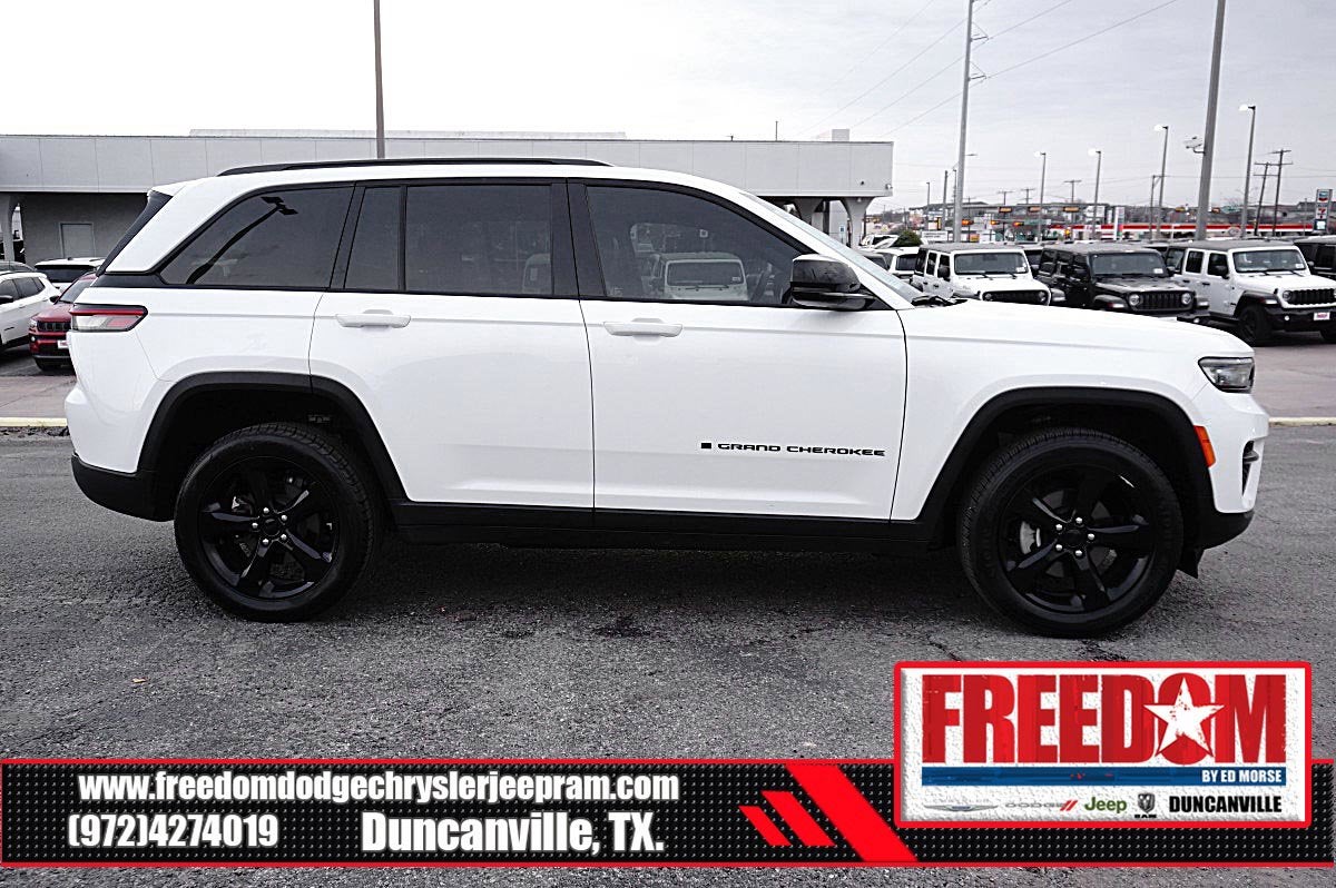 2023 Jeep Grand Cherokee Altitude