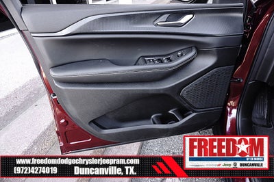 2026 Jeep Grand Cherokee Laredo X