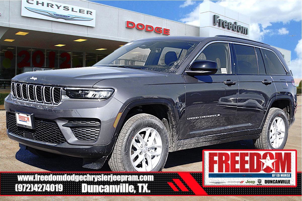 2026 Jeep Grand Cherokee Laredo