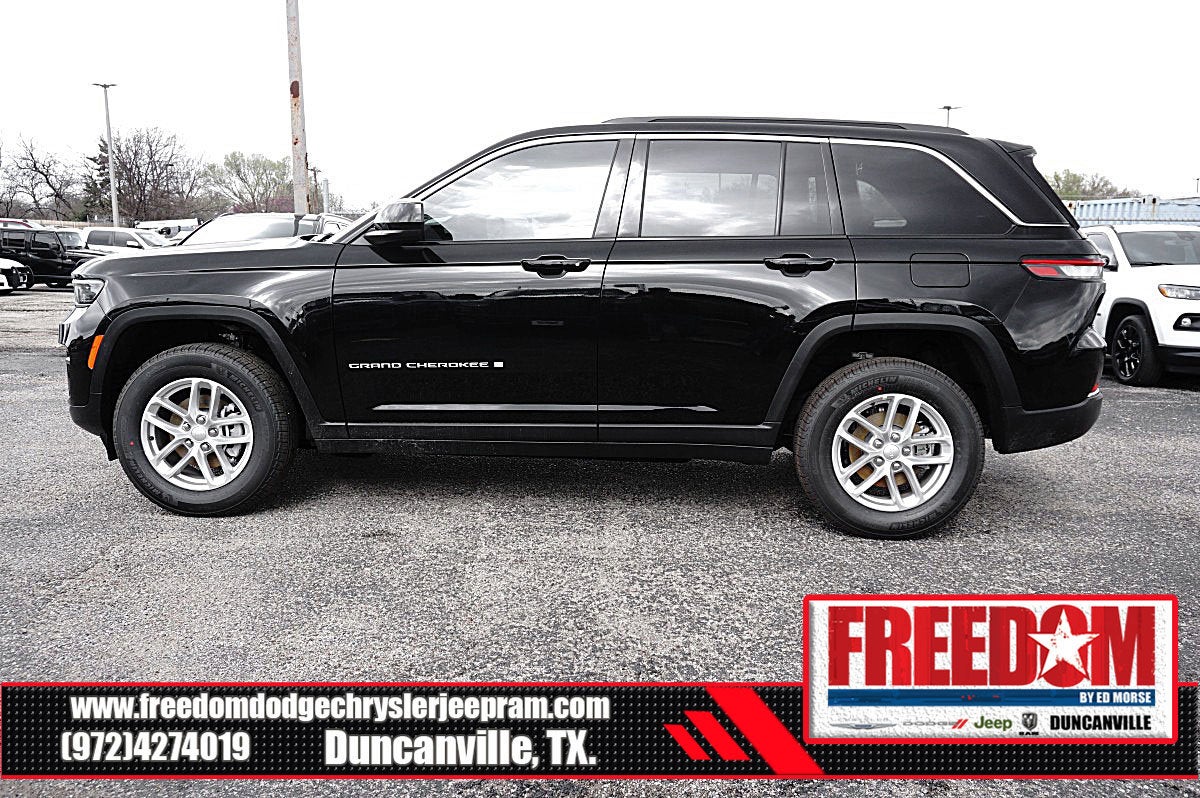 2026 Jeep Grand Cherokee Laredo