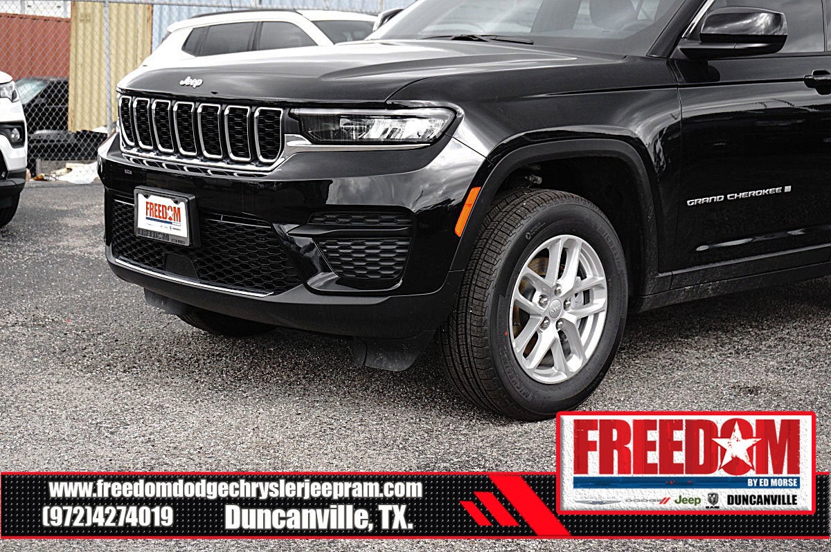 2026 Jeep Grand Cherokee Laredo