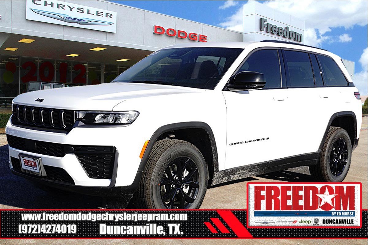 2026 Jeep Grand Cherokee Laredo