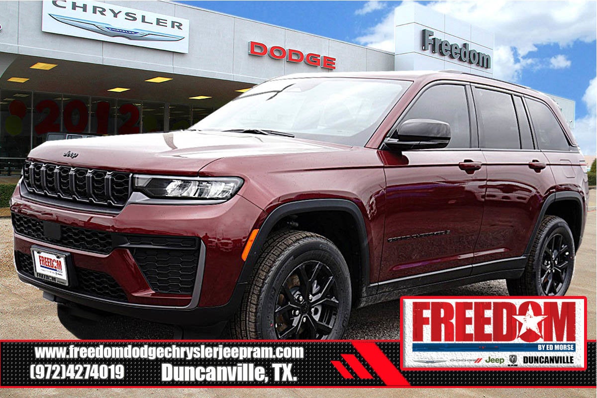 2026 Jeep Grand Cherokee Laredo