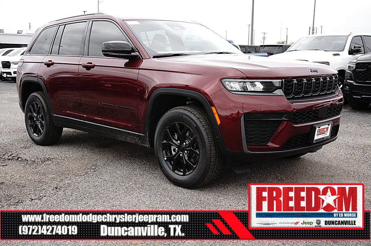 2026 Jeep Grand Cherokee Laredo