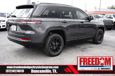2026 Jeep Grand Cherokee Altitude