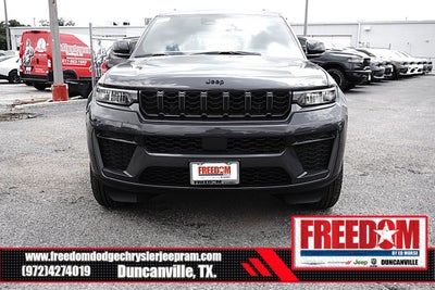 2026 Jeep Grand Cherokee Altitude