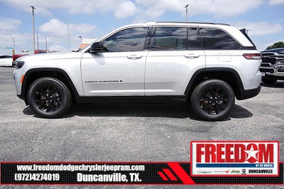 2026 Jeep Grand Cherokee Altitude