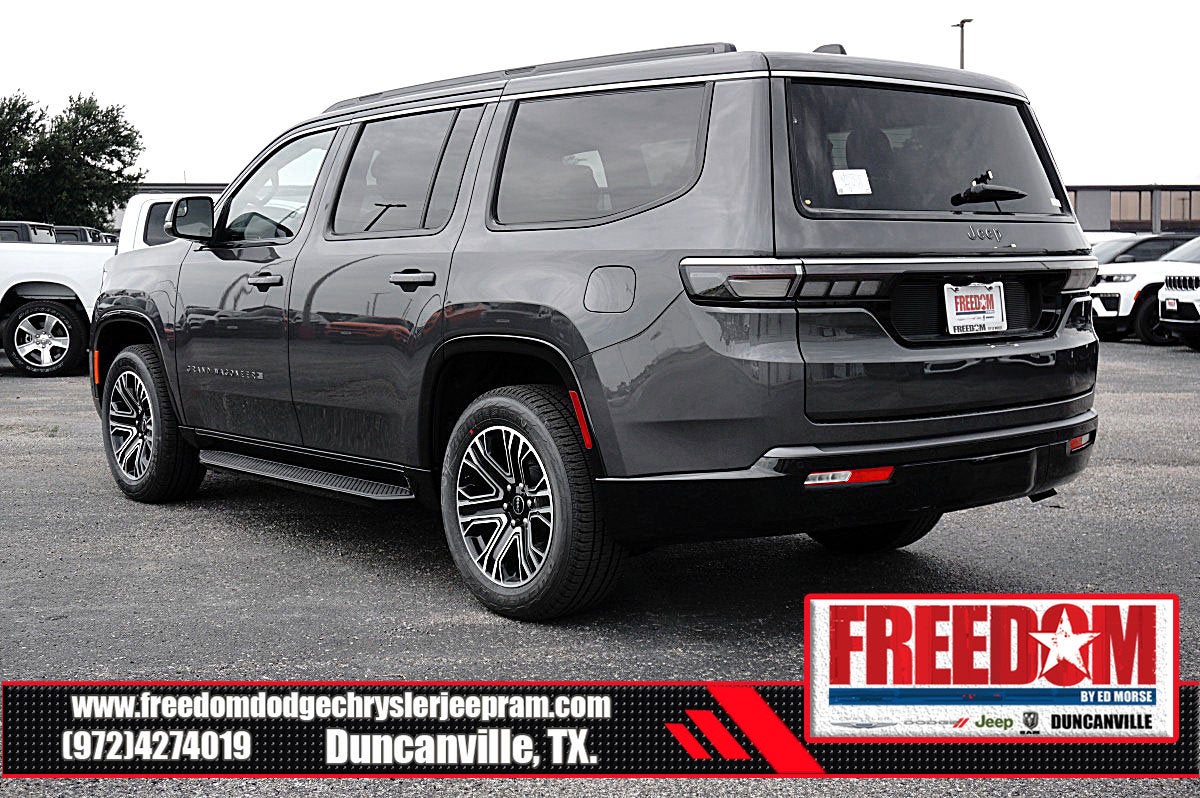 2026 Jeep Grand Wagoneer 4x2