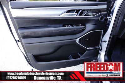 2026 Jeep Grand Wagoneer 4x2