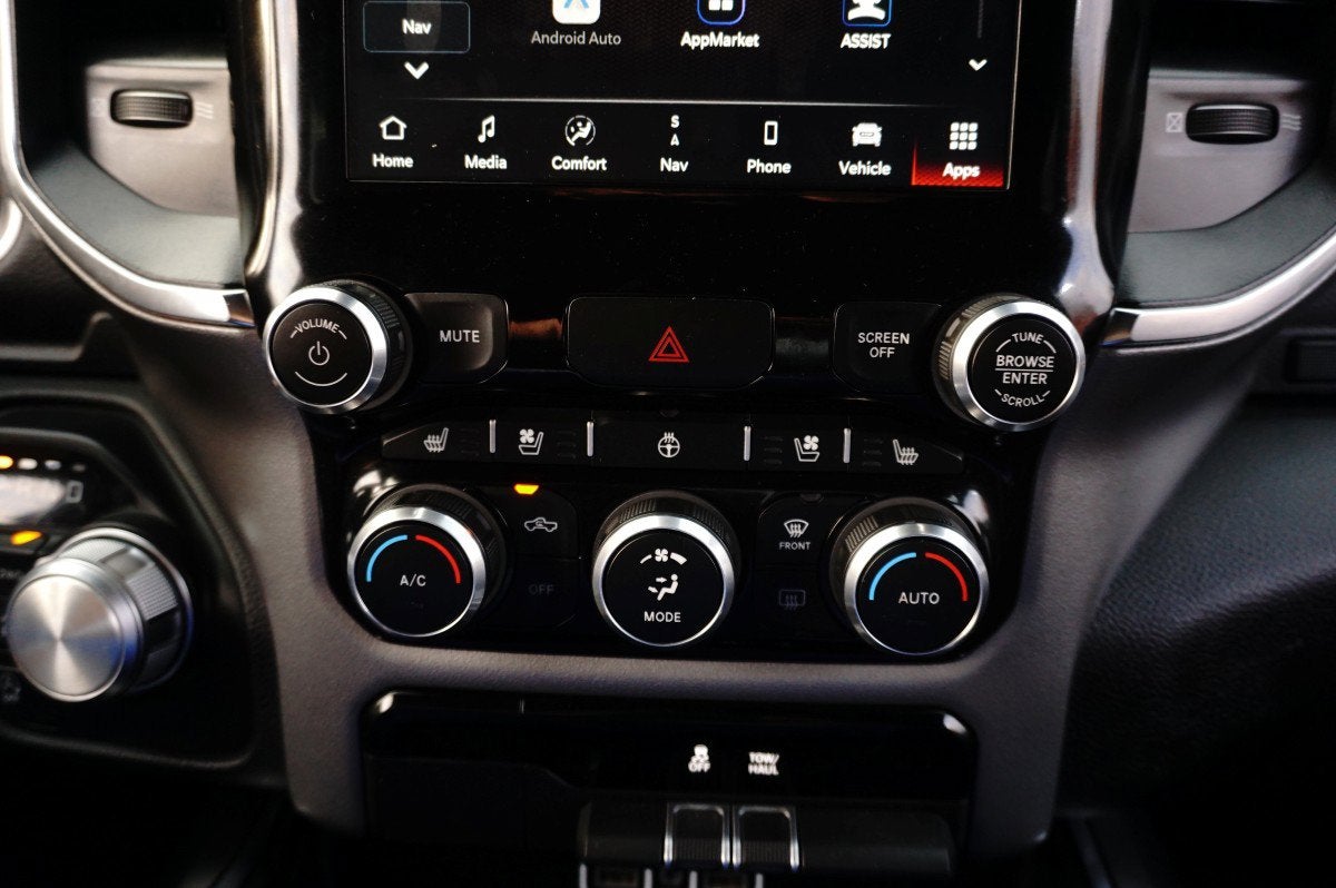 2024 RAM 1500 Laramie